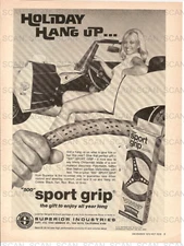 1970 Steering Wheel Cover 'Sports Grip' Vintage Magazine Ad  Sexy Girl Sport Car