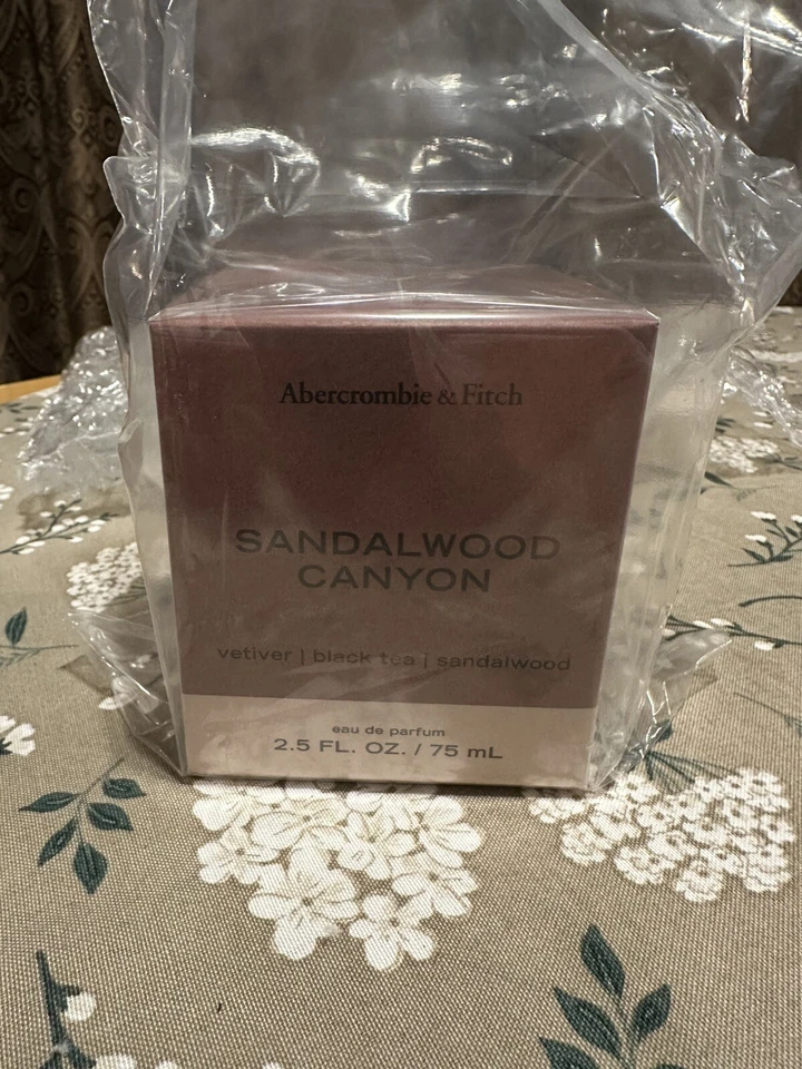 Abercrombie & Fitch сандаловое дерево каньон смесь ветивер черный чай и сандалии - Изображение 4 из 4