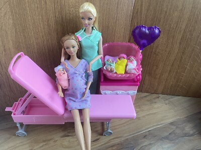 Happy Family Pregnant Barbie Midge accessories 9g