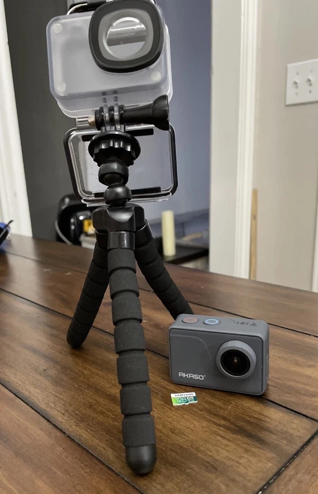 Akaso V50 Pro 4K Wifi Action Camera, tripod, waterproof case, 128 GB SD - Image 3 of 4