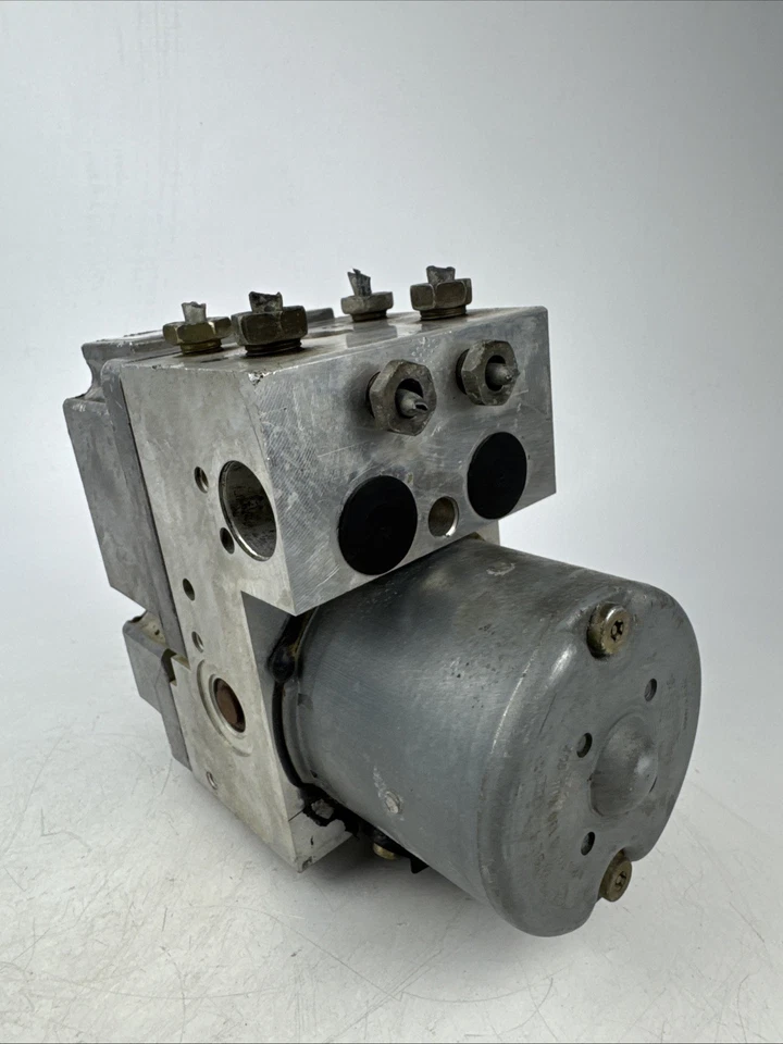 2000 2001 2002 2003 2004 2005 CADILLAC DEVILLE ABS PUMP 25697696 0265220616 - Image 3 of 4