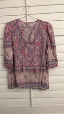 Umgee pink and purple floral Boho V neck top size Large