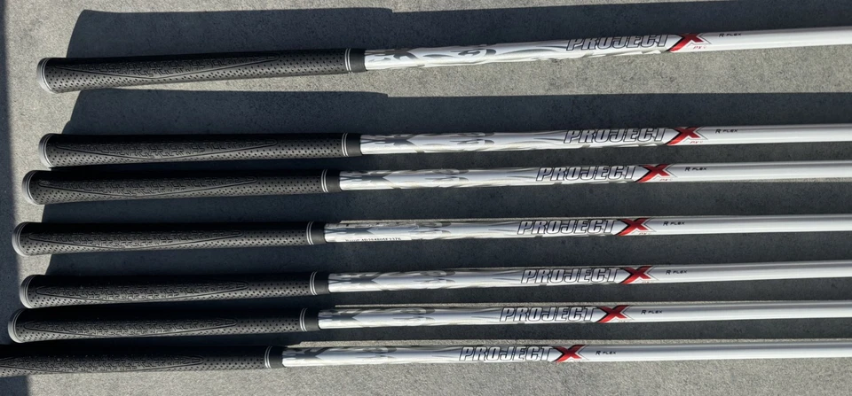 Callaway X-Hot Eisensatz Herren / 5-SW / Regular Flex / Project X Graphitschaft - Bild 3 von 4