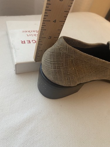 Stuart Weitzman Tan Patent Leather Loafers Heeled Tassel Work Womens Shoes 8 M - Picture 8 of 14