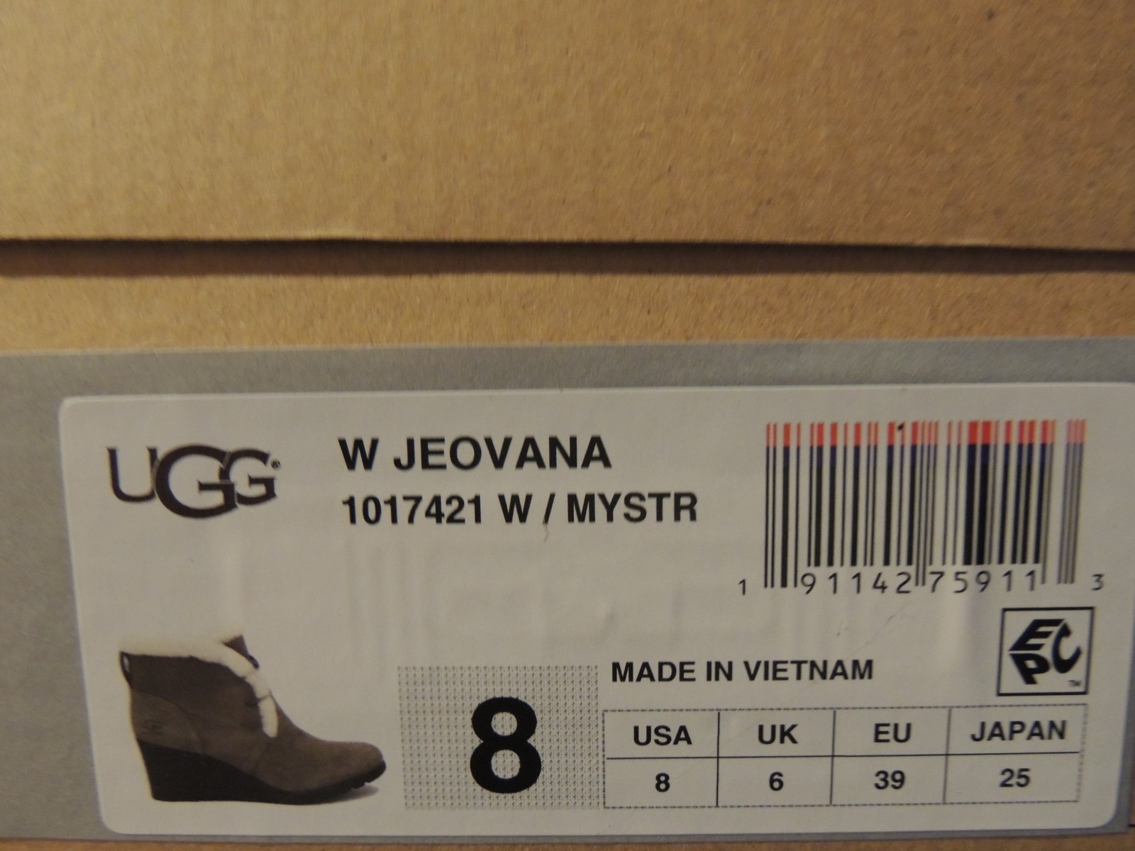 ugg jeovana mysterious