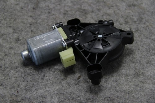 Audi A1 A5 A4 8W Q7 4M R8 4S VW Golf 7 Fensterhebermotor 8W0959801 links rechts