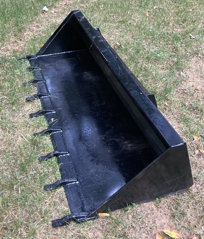 New 84" Skid Steer/Tractor Tooth Bucket 7' Skid Steer Dirt Bucket with