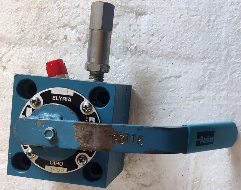 PARKER 331941 HYDRAULIC DIRECTIONAL CONTROL VALVE 93115 CYL1 ELYRIA