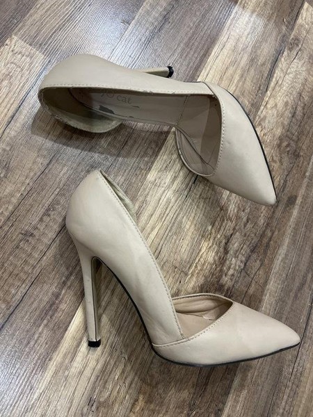 Women Liu Jo Heels Beige 37