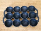 Early Pre-Griswold ERIE No9 Cast Iron Golf Ball Gem Baking Pan Vintage