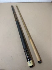 Billiard Cue 19.5oz with Thread Wrap Grip Used, No Major Damage