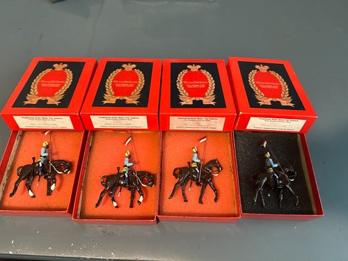 PLOMB CREATIONS SUR BASE CBG ET CHEVAUX BALLADA LIFE GUARDS