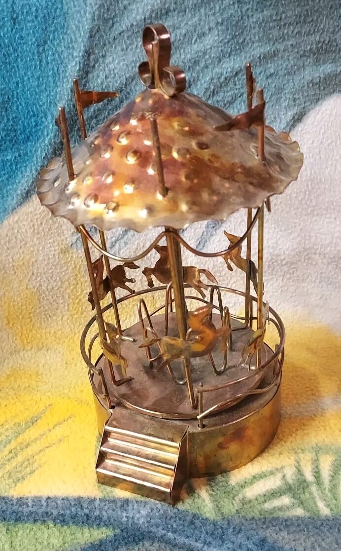 Tokiwa Copper / Brass CAROUSEL HORSES Vintage Art Wind Up Music Box
