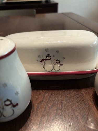 Table-Top Stoneware 6 Piece Set Vintage Butter Dish Creamer Slt N Pep Shakers - Picture 7 of 10