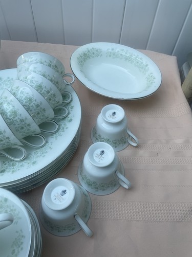 Wedgwood Katherine Set of Bone China 788296 - Picture 6 of 6