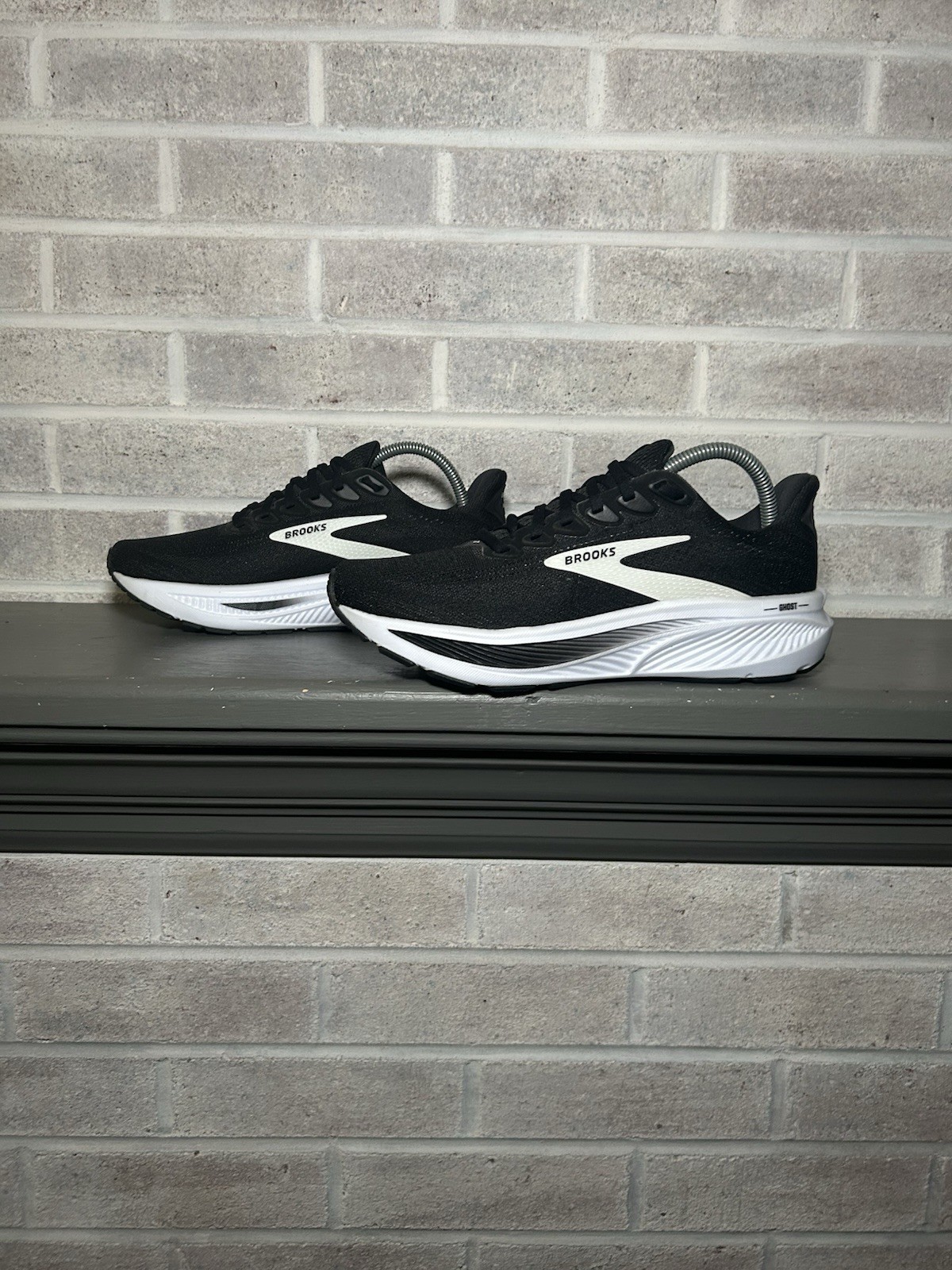 Brooks Ghost 17 Black 1204311B090 Women Size 9.5