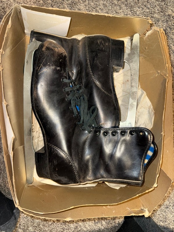 Vintage American Rocket Insulated Figure Ice Skates Mens Black Size 10