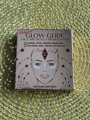 Charlotte Tilbury Glow Glide Face Architect Highlighter Champagne Glow NEW