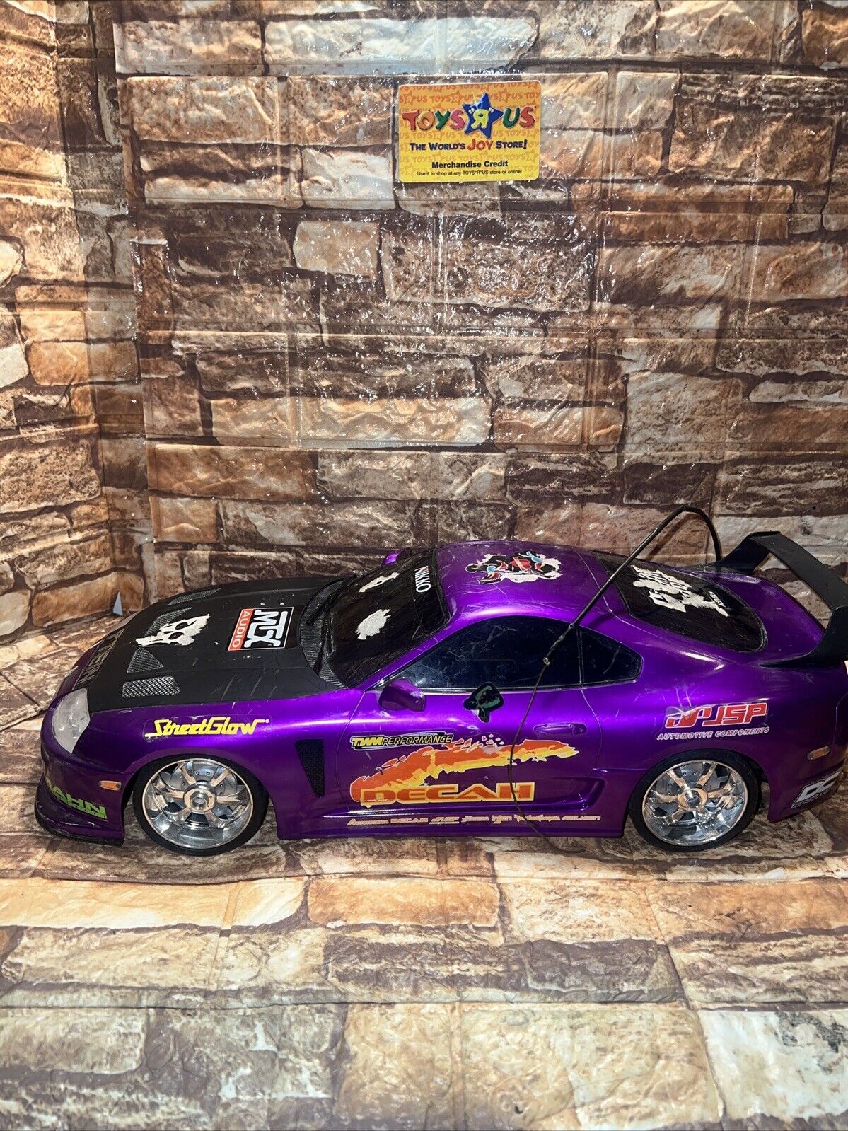 Picture 3 of 14