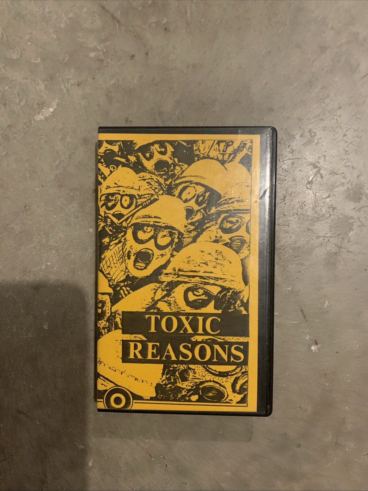 TOXIC REASONS (1984) Used VHS Target Video Punk Rock Hardcore Live on Broadway