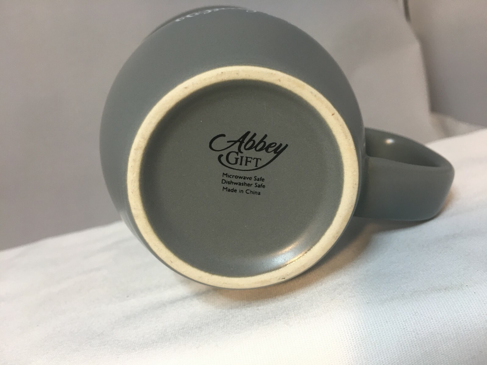 ABBEY GIFT COFFEE MUG FRIENDSHIP FRIEND LOVES ALWAYS PROBERBS 17:17 PORCELAIN A+