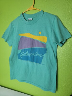 Vintage Yellowstone National Park Spellout Colorful Womens 1980s Stedman Vtg 80s