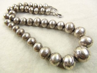 32g 17.5" Native Stamped Sterling Silver Navajo Pearl Beads Necklace Navajo