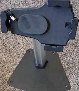 Mount It - Tablet Desktop Stand Holder, Black, Freestanding Metal/Plastic 