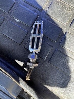 NOS 1981-1989 MERCURY GRAND MARQUIS HOOD ORNAMENT E0MY-16850-A
