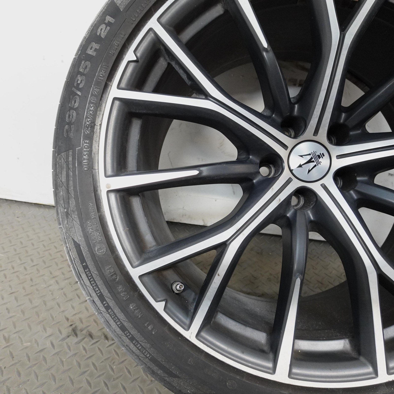 Maserati Grecale 2023-2026 REAR Wheel P/N 670044700
