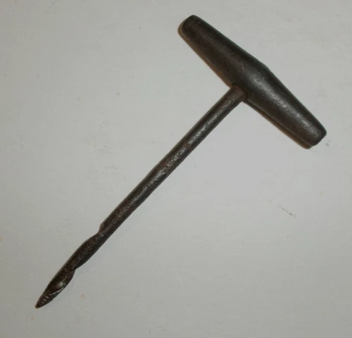 ANTIQUE CIVIL WAR CANNON FUSE GIMLET Artillery Drill Tool IRON HANDLE Vintage