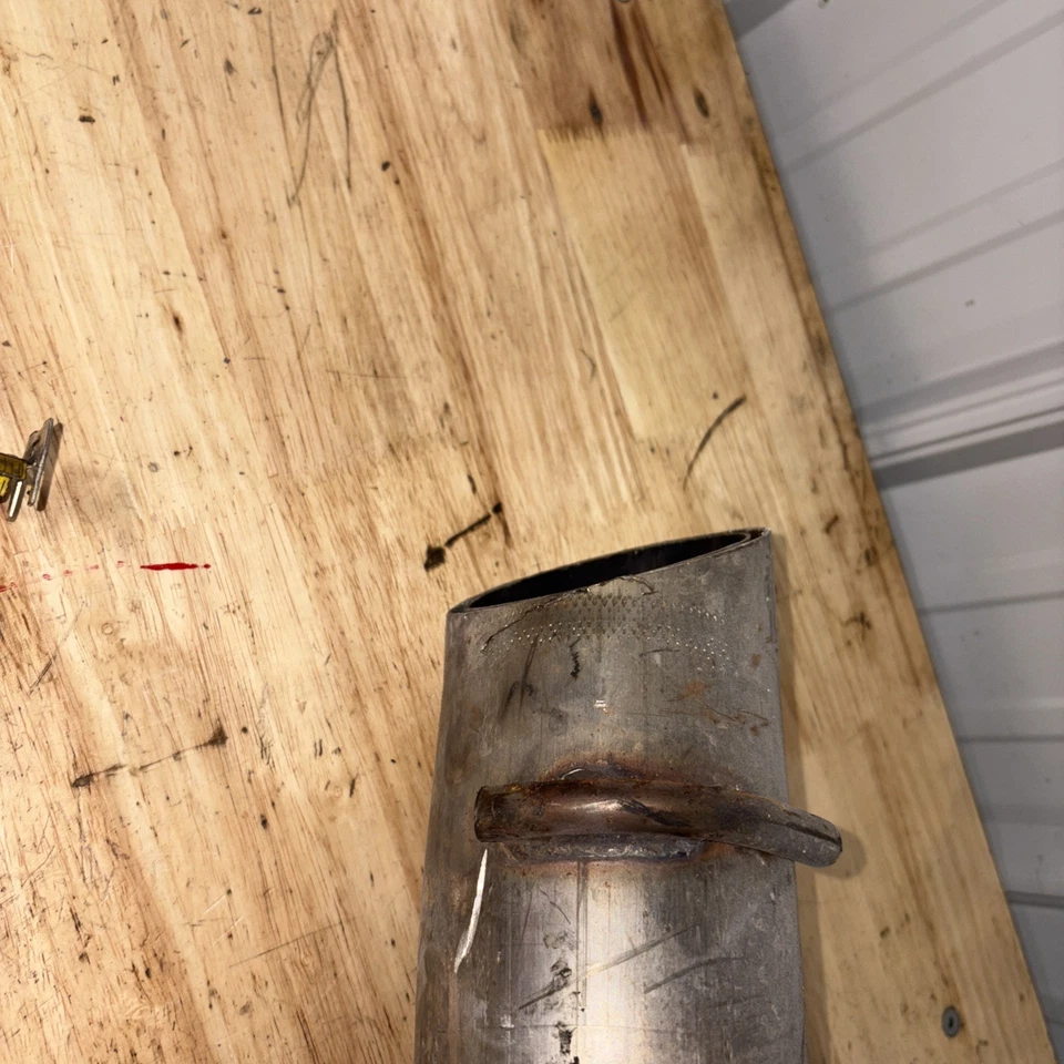 2020 GMC Sierra 2500 HD DEF Emission Reduction Fluid Injector 12688993 - Image 4 of 4