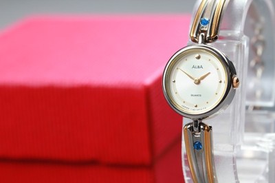 Vintage 1990 Seiko Alba Y150-0B00 Bicolor Round Quartz Womens Watch From JAPAN