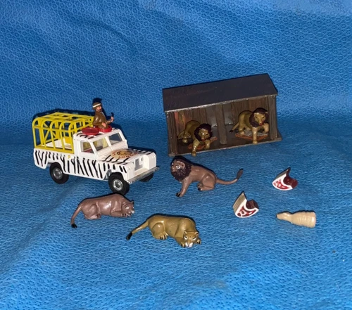 Corgi Toys Lions of Longleat Diecast Car Loc CC