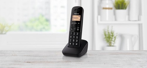 Panasonic KX-TGB612EB TWIN DECT Big Button Digital Cordless Telephone -UK - Picture 2 of 4