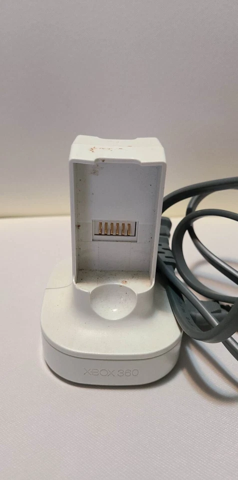 Microsoft XBOX 360 Dual Quick Charge Kit Dock Station No Battery- NOT TESTED - Image 2 of 3