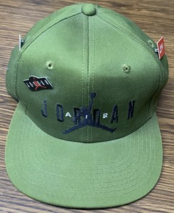 mint nike hat