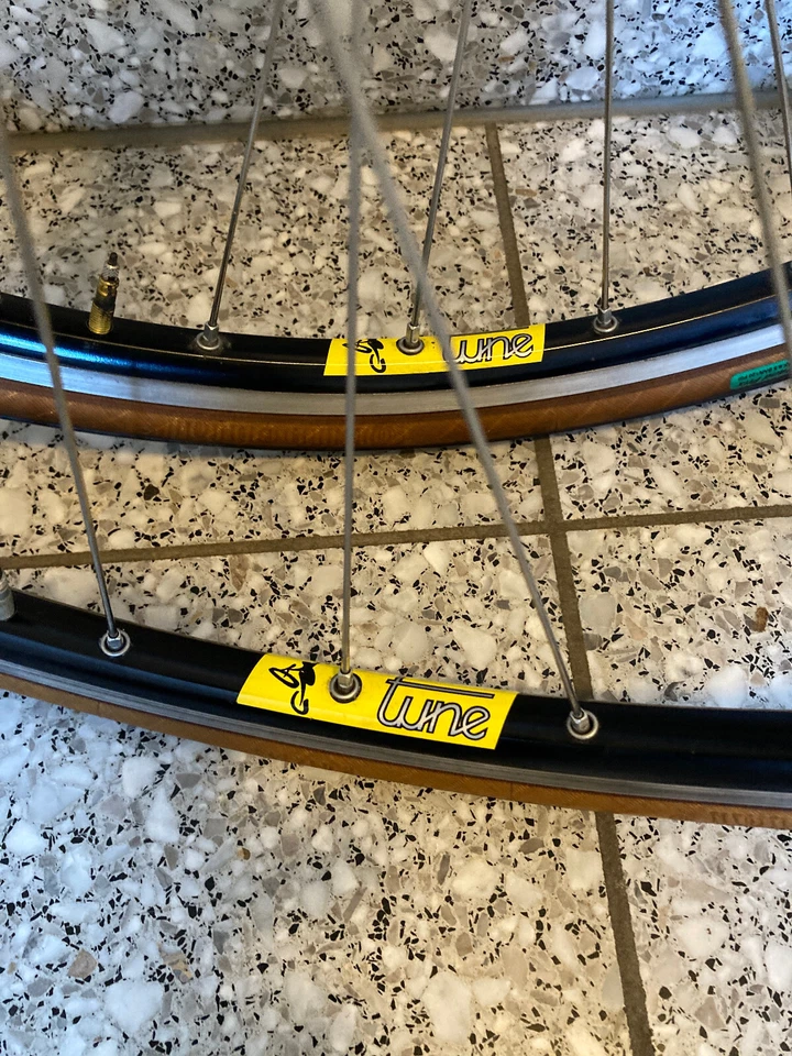 Vintage 8 Fach TUNE LRS Mig/Mag Schwarz 32 Loch MAVIC Open Pro Clincher - Bild 4 von 4