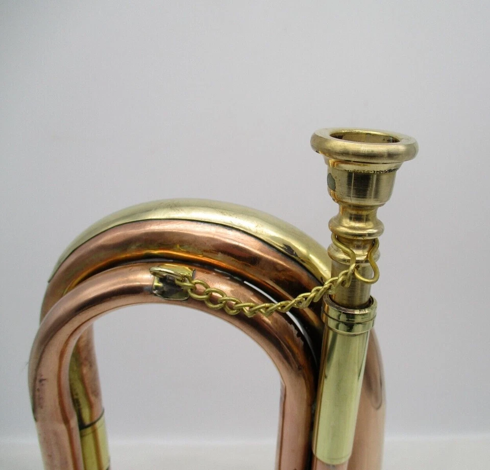 Cuerno musical de caballería militar de EE. UU. corneta hecha en cobre macizo y latón de la era de la Guerra Civil Foto 3 de 3