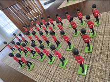 WBritains Deetails 1970s Toy Soldiers GRENADIER GUARDS 34 pcs