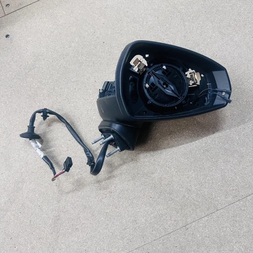 AUDI A3 DOOR MIRROR HOUSING RIGHT PASSENGER 8V5857410 GENUINE