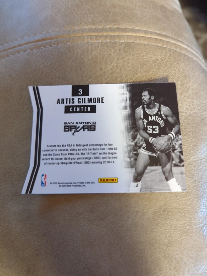 2010-11 Donruss Masters Emerald Die-Cut Artis Gilmore #3 HOF - Image 2 of 2