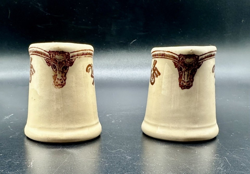 Vintage Wallace China El Rancho Set Of 2 Individual Creamers Restaurant