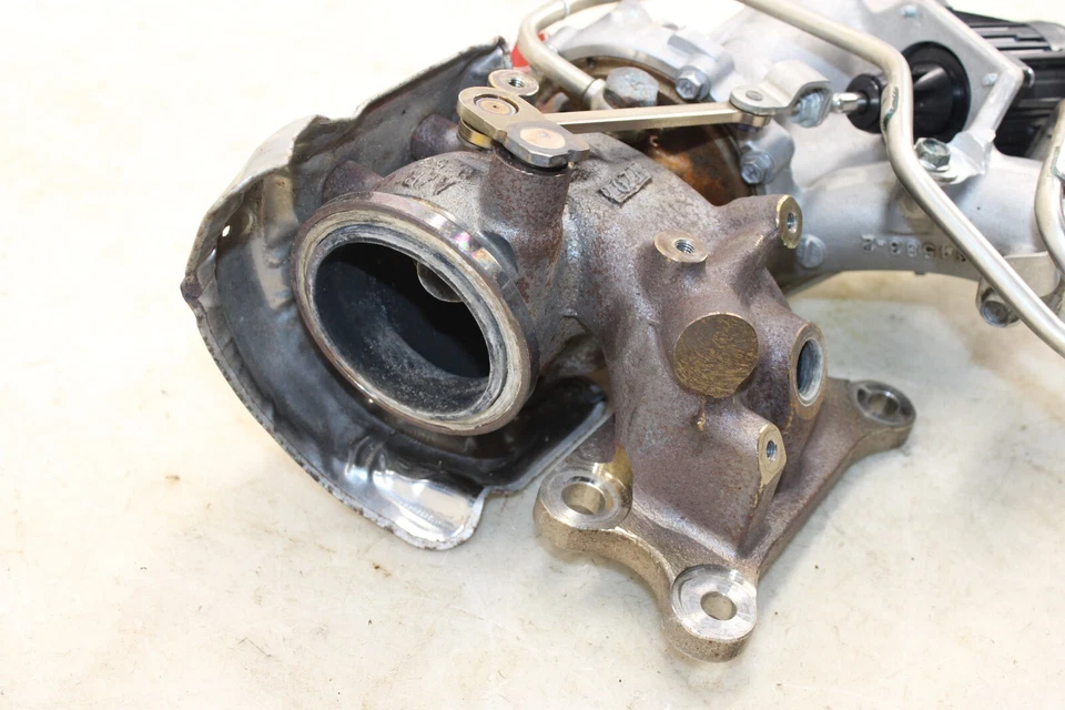 Turbocompresor izquierdo Infiniti Q60 2017-2020 3,0 L 144115CA5D OEM JF87 Foto 2 de 4