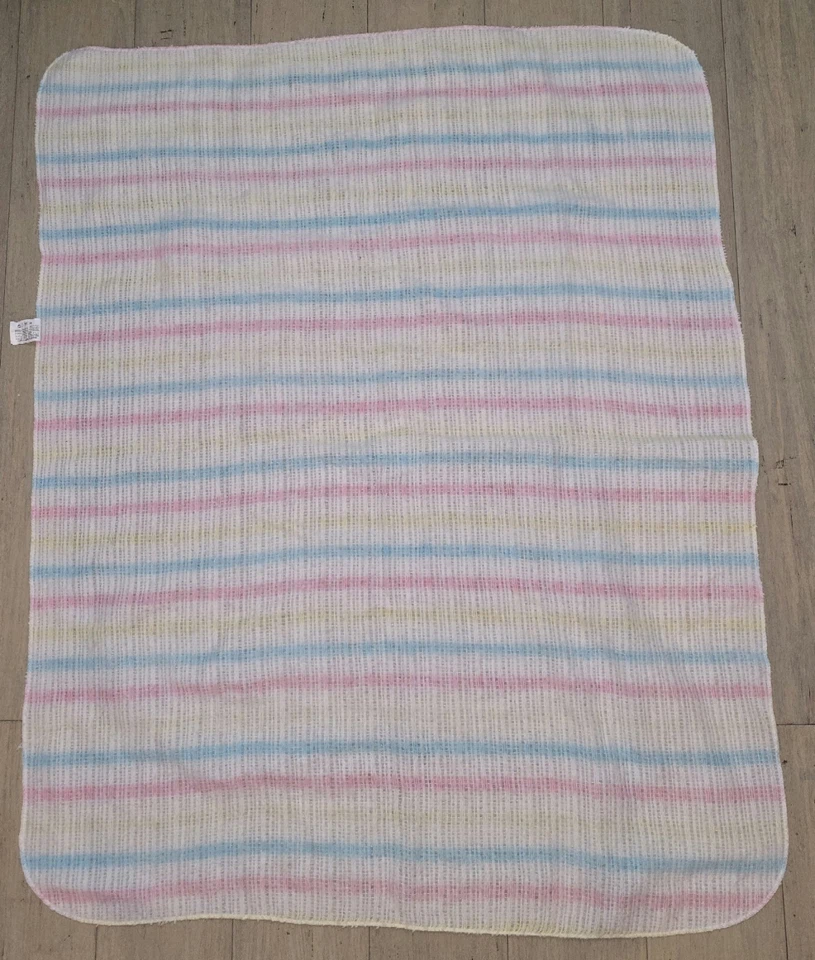 Manta bebé vintage a rayas pastel baliza acrílico tejido gofre abierto WPL 1675 Foto 2 de 4