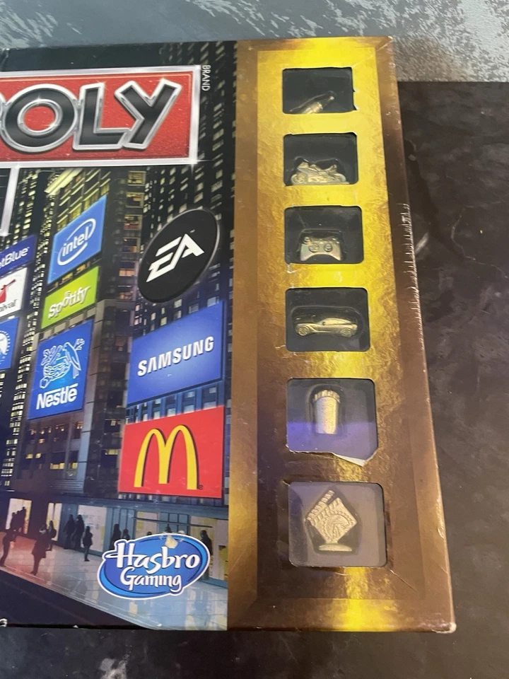 Monopoly Empire Board Game 2013 Gold Tokens Hasbro 100% Complete VGC - Image 4 of 4