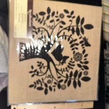 Scrapbook Album 12 X 12 , 10 Pages. Holds 20 Layouts Burlap Love Recollections