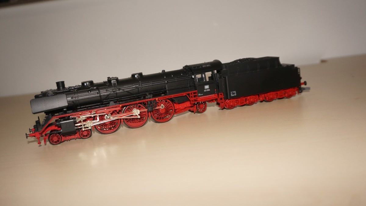 鉄道模型 Fleischmann 4722 OeBB BR5022 DESIRO N Scale Fleischmann BR 50 Locomotive With Tender 2-10-0 No