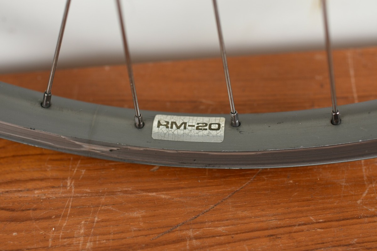 Vintage Mountain Bike Wheelset Wheels 26 Inch Araya RM 20 Shimano