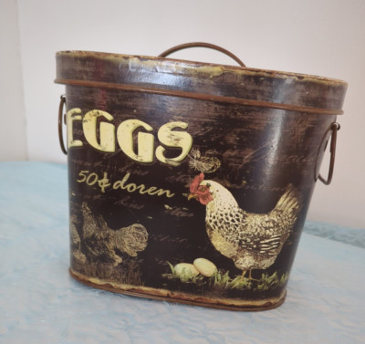 Rustic Farmhouse Metal Bin Container Lid Handle Chicken Eggs Decor Kitchen
